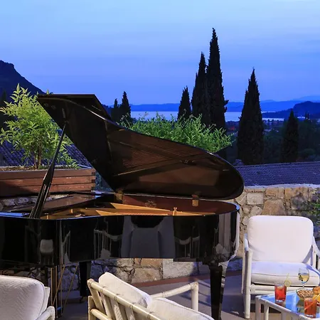 Hotel Poiano Garda