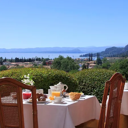 Hotel Poiano Garda