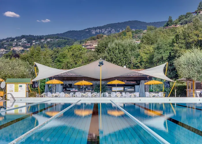 Poiano Garda 4* Костермано