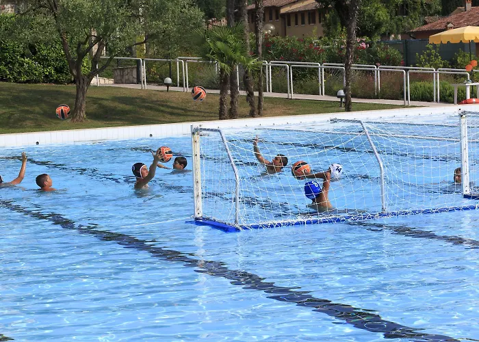 Poiano Garda Костермано