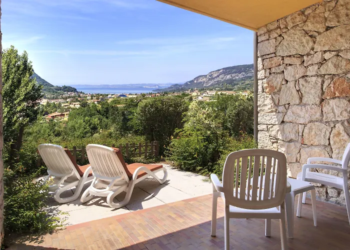 Poiano Garda ホテル